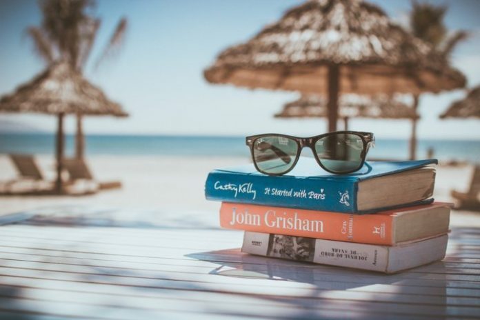 Lecturas-veraniegas_-recomendaciones-literarias-para-este-verano